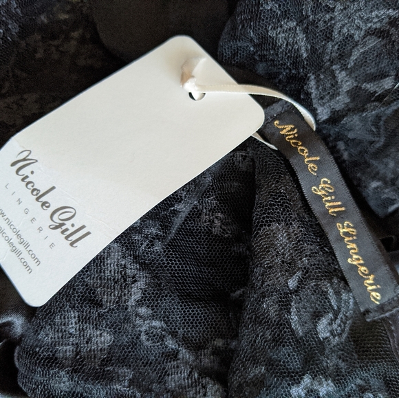 NWT Black Lace Romper Playsuit w/ Silk Bow - Picture 6 of 7